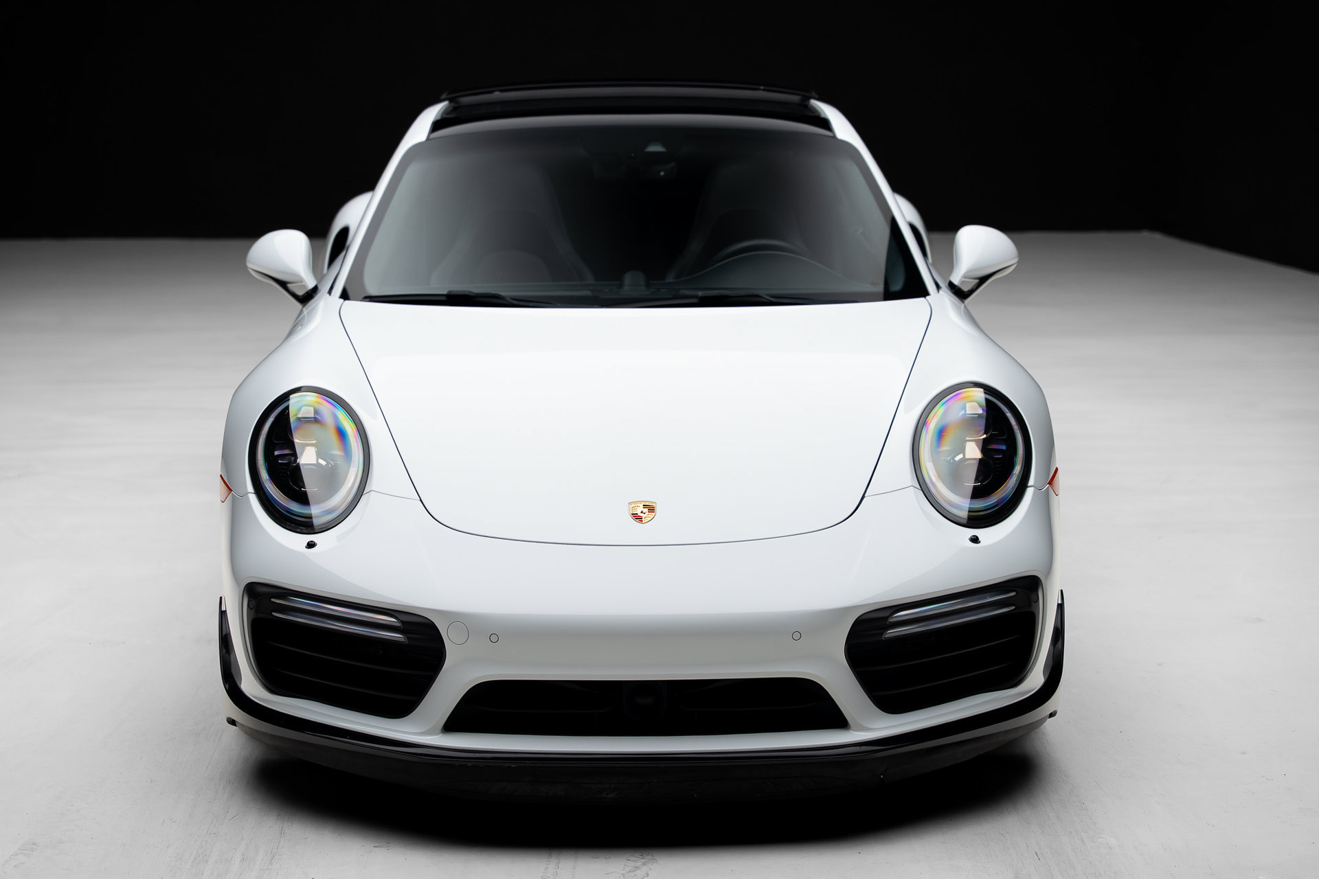 Used 2017 Porsche 911 Turbo S AWD/4WD image 6