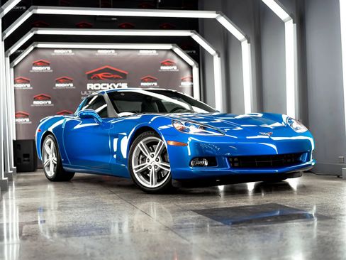 Used 2008 Chevrolet Corvette Coupe w/ Preferred Equipment Group image 1
