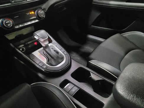 Used 2022 Kia Forte GT-Line w/ GT-Line Premium Package FWD image 26