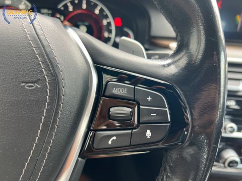 Used 2019 BMW 530i image 25