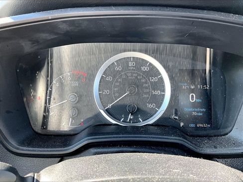 Used 2022 Toyota Corolla LE image 18