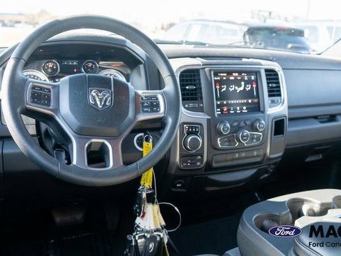 Used 2021 RAM 1500 Classic Warlock w/ Electronics Group AWD/4WD image 8