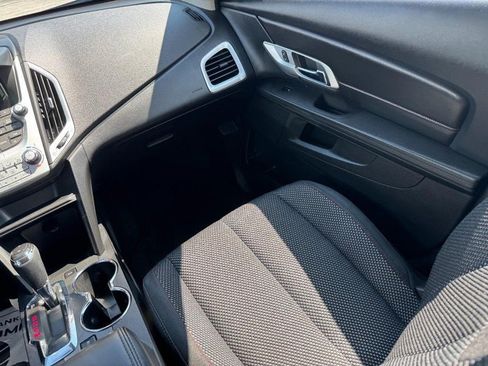 Used 2017 GMC Terrain SLE FWD image 15