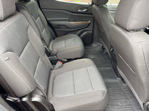 Used 2023 GMC Acadia SLE w/ Driver Convenience Package FWD image 35