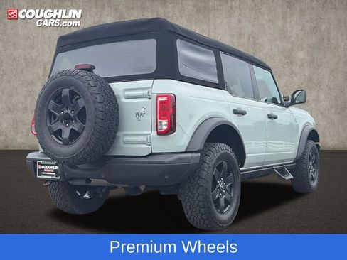 Used 2024 Ford Bronco Black Diamond AWD/4WD image 9