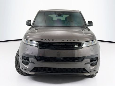 Used 2024 Land Rover Range Rover Sport Dynamic SE AWD/4WD image 2