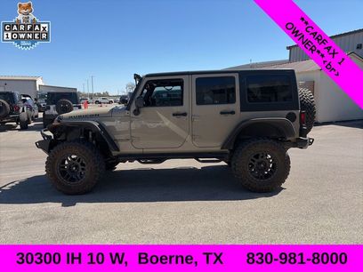 Used 2017 Jeep Wrangler Unlimited Rubicon w/ Connectivity Group