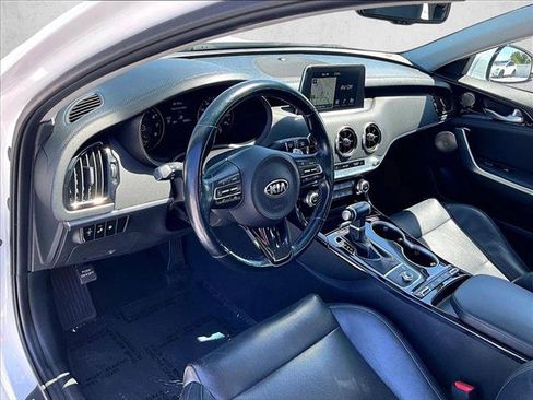 Used 2019 Kia Stinger w/ Sun & Sound Package AWD/4WD image 14