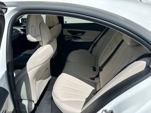 Used 2024 Mercedes-Benz E 350 4MATIC Sedan image 9