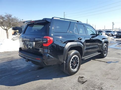 Used 2025 Toyota 4Runner TRD Sport Premium image 4