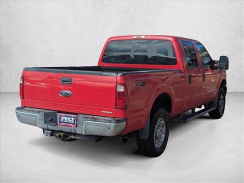 Used 2015 Ford F250 XLT w/ XLT Premium Package image 5