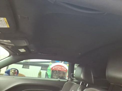 Used 2021 Dodge Challenger R/T Scat Pack w/ Dynamics Package image 17