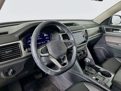 Used 2023 Volkswagen Atlas SE FWD image 10