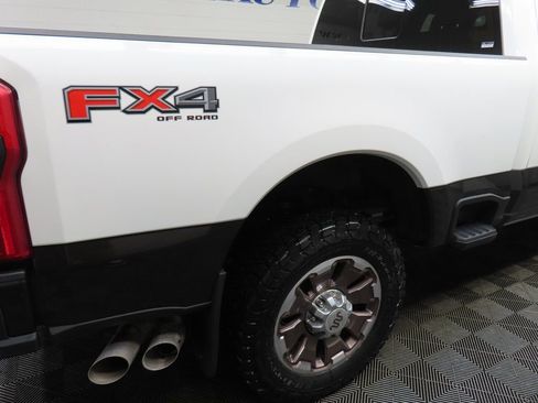 Used 2024 Ford F350 King Ranch image 41