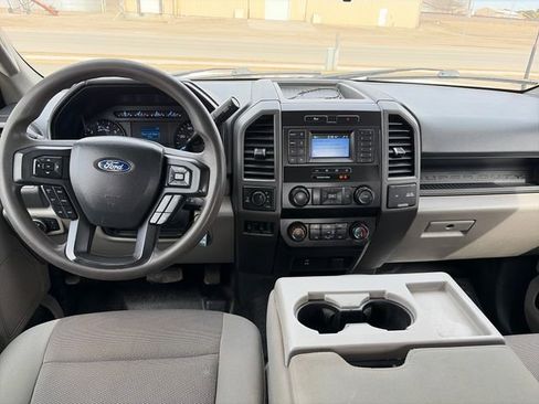 Used 2022 Ford F250 XL w/ Power Equipment Group AWD/4WD image 29