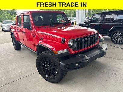 Used 2024 Jeep Gladiator Sport