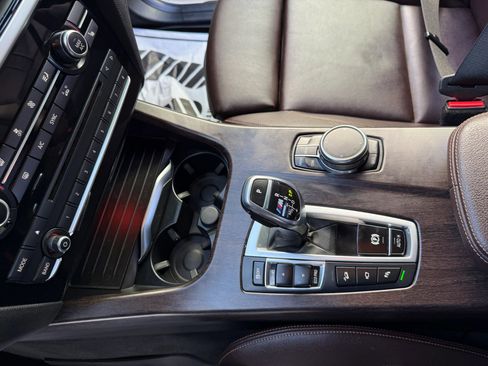 Used 2017 BMW X4 M40i w/ Technology Package image 10