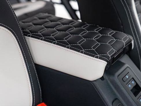 Used 2025 Ford Bronco Pickup image 50