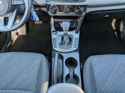 Certified 2026 Kia Seltos LX FWD image 20