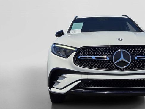 Certified 2024 Mercedes-Benz GLC 300 4MATIC image 10