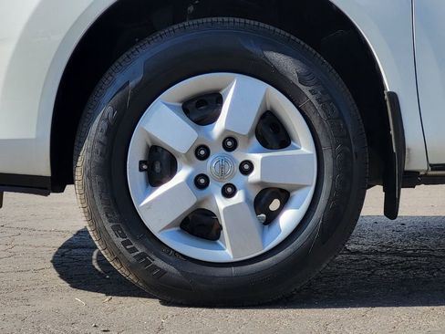 Used 2013 Nissan Rogue S AWD/4WD image 14