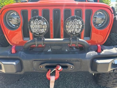 Used 2018 Jeep Wrangler Unlimited Rubicon w/ Steel Bumper Group AWD/4WD image 12