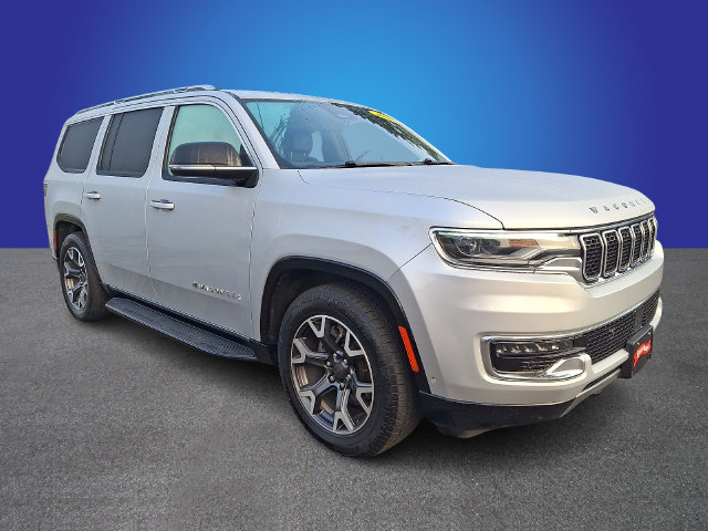 Used 2024 Jeep Wagoneer Series III AWD/4WD image 3