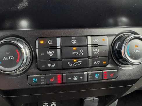 Used 2020 Ford F150 Lariat AWD/4WD image 12