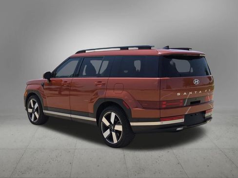 Used 2024 Hyundai Santa Fe Limited FWD image 4