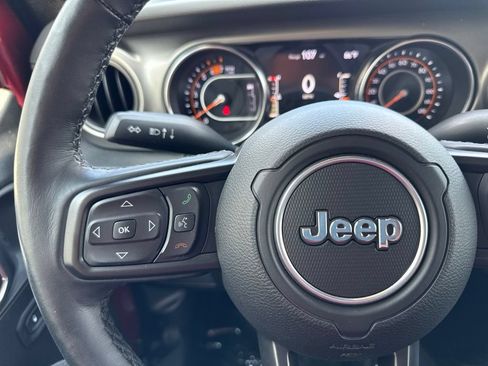 Used 2021 Jeep Wrangler Unlimited Sport AWD/4WD image 27