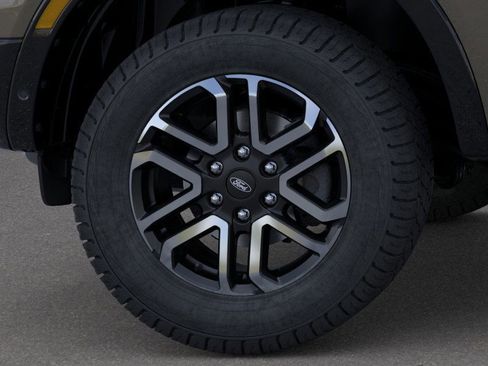 New 2025 Ford Ranger Lariat w/ FX4 Off-Road Package image 22