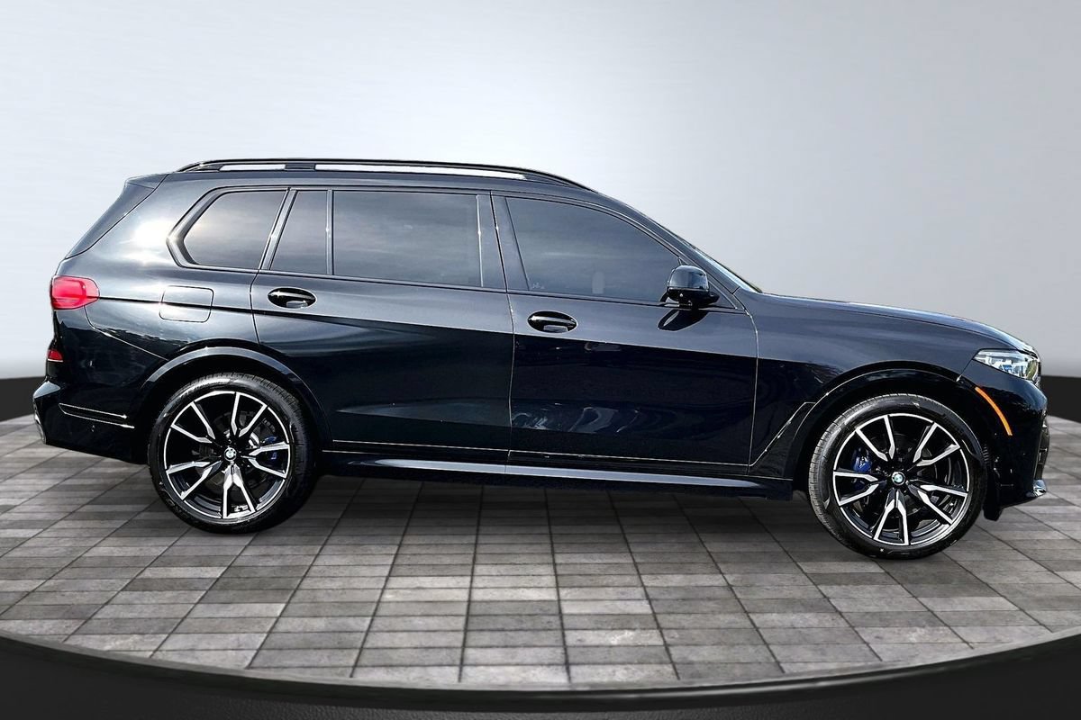 Used 2019 BMW X7 xDrive50i w/ M Sport Package AWD/4WD image 8