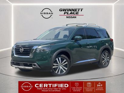 Certified 2025 Nissan Pathfinder Platinum