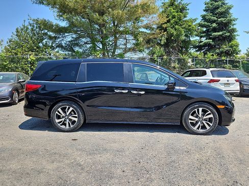 Certified 2023 Honda Odyssey Touring image 8