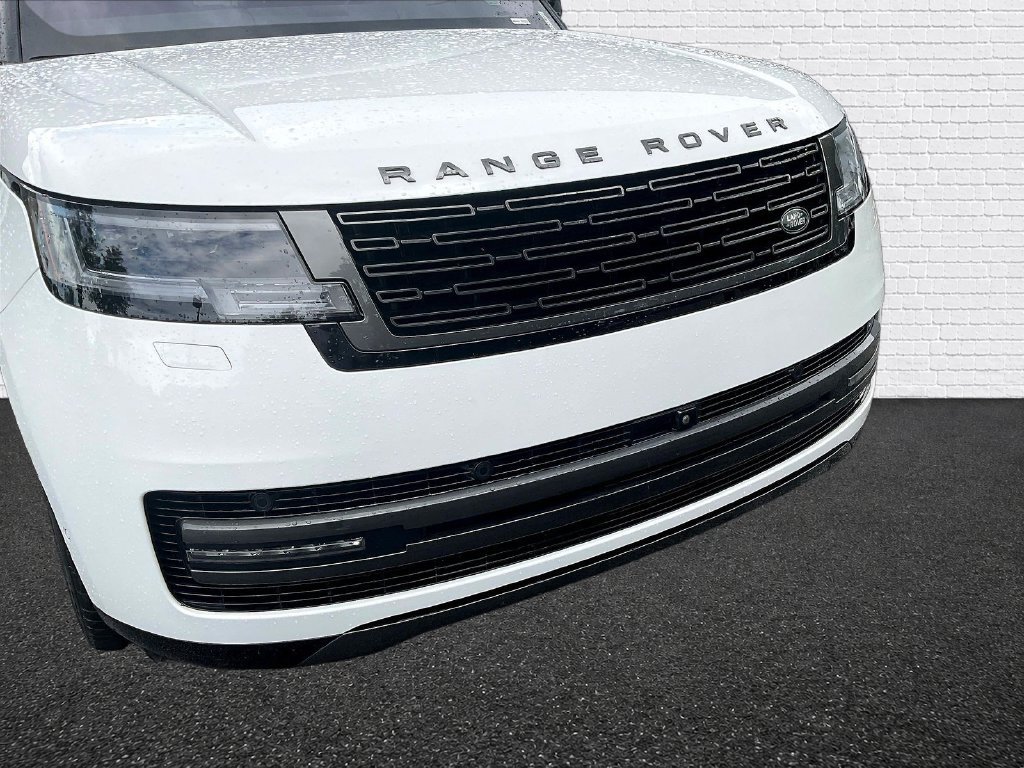 Used 2022 Land Rover Range Rover SE AWD/4WD image 25