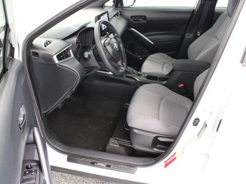 Certified 2024 Toyota Corolla Cross AWD Hybrid image 14