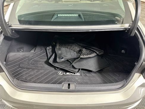 Used 2019 Lexus ES 350 w/ Premium Package FWD image 31