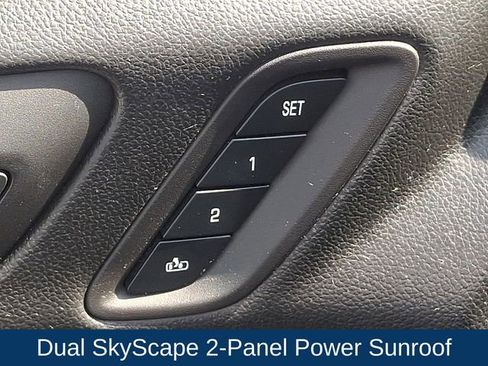 Used 2018 GMC Acadia Denali w/ Technology Package AWD/4WD image 16