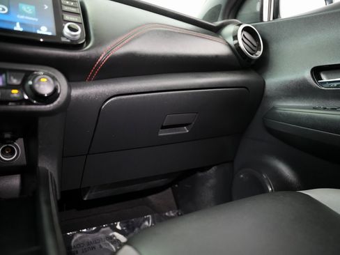 Used 2023 Nissan Kicks SR image 45