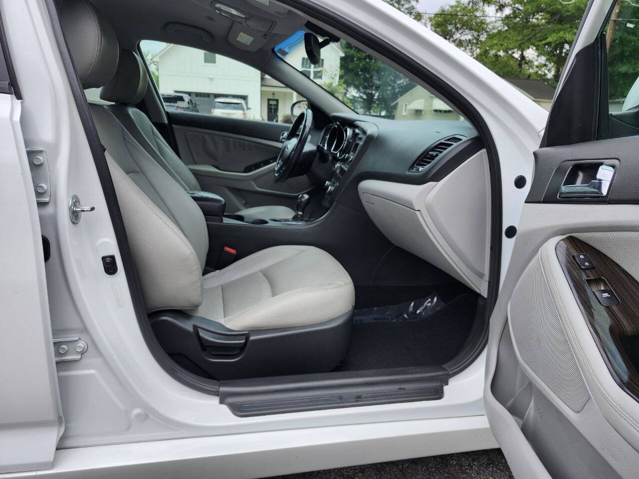 Used 2013 Kia Optima EX FWD image 7