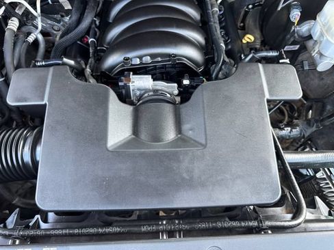 Used 2018 Chevrolet Silverado 1500 LT w/ All Star Edition AWD/4WD image 29