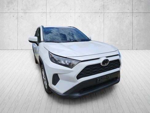 Used 2019 Toyota RAV4 LE w/ All Weather Liner Package AWD/4WD image 3