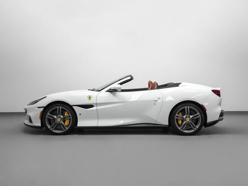 Certified 2022 Ferrari Portofino M RWD image 71