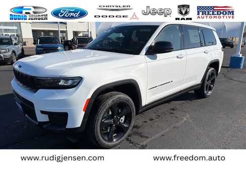 New 2025 Jeep Grand Cherokee L Altitude image 1