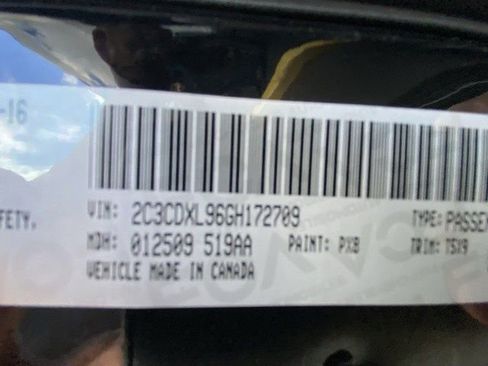 Used 2016 Dodge Charger SRT Hellcat w/ Harman/Kardon Audio Group image 24