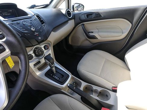 Used 2019 Ford Fiesta SE FWD image 20