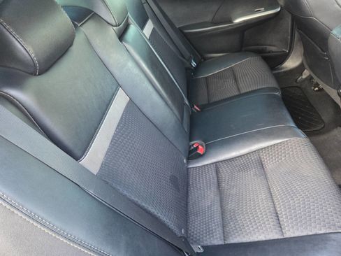 Used 2013 Toyota Camry SE image 12