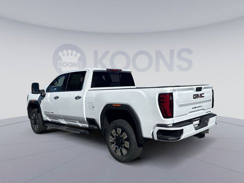 New 2026 GMC Sierra 2500 Denali w/ Denali Reserve Package AWD/4WD image 4