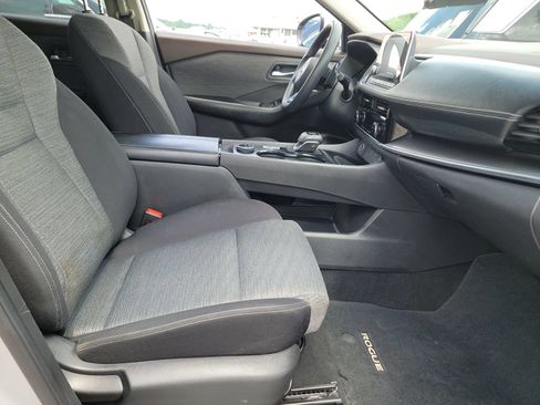 Used 2021 Nissan Rogue SV AWD/4WD image 10