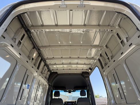 New 2025 Mercedes-Benz Sprinter 2500 image 20